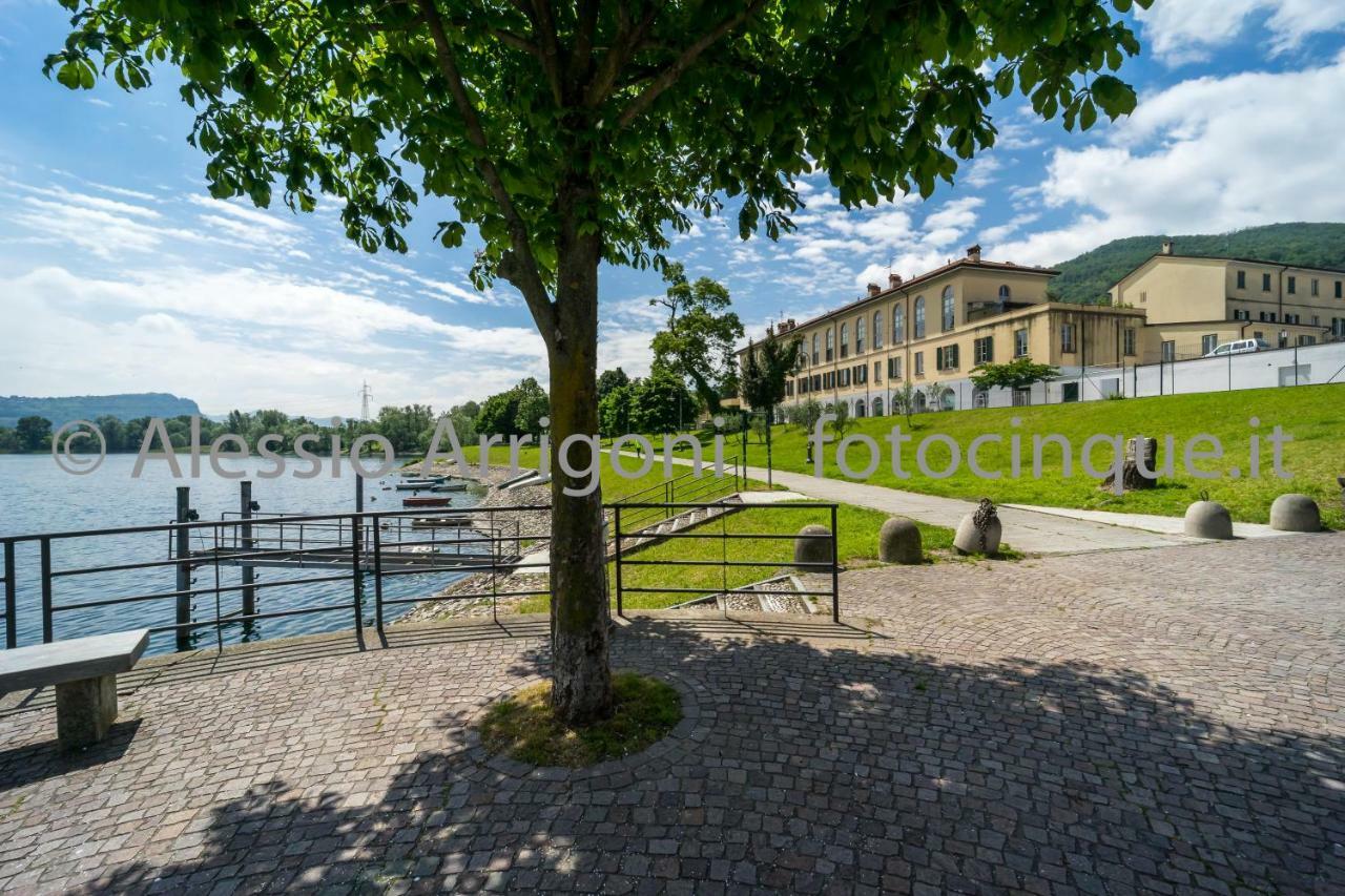 BlueLake Inn Olginate Bagian luar foto