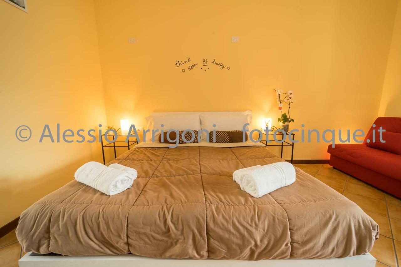 BlueLake Inn Olginate Bagian luar foto