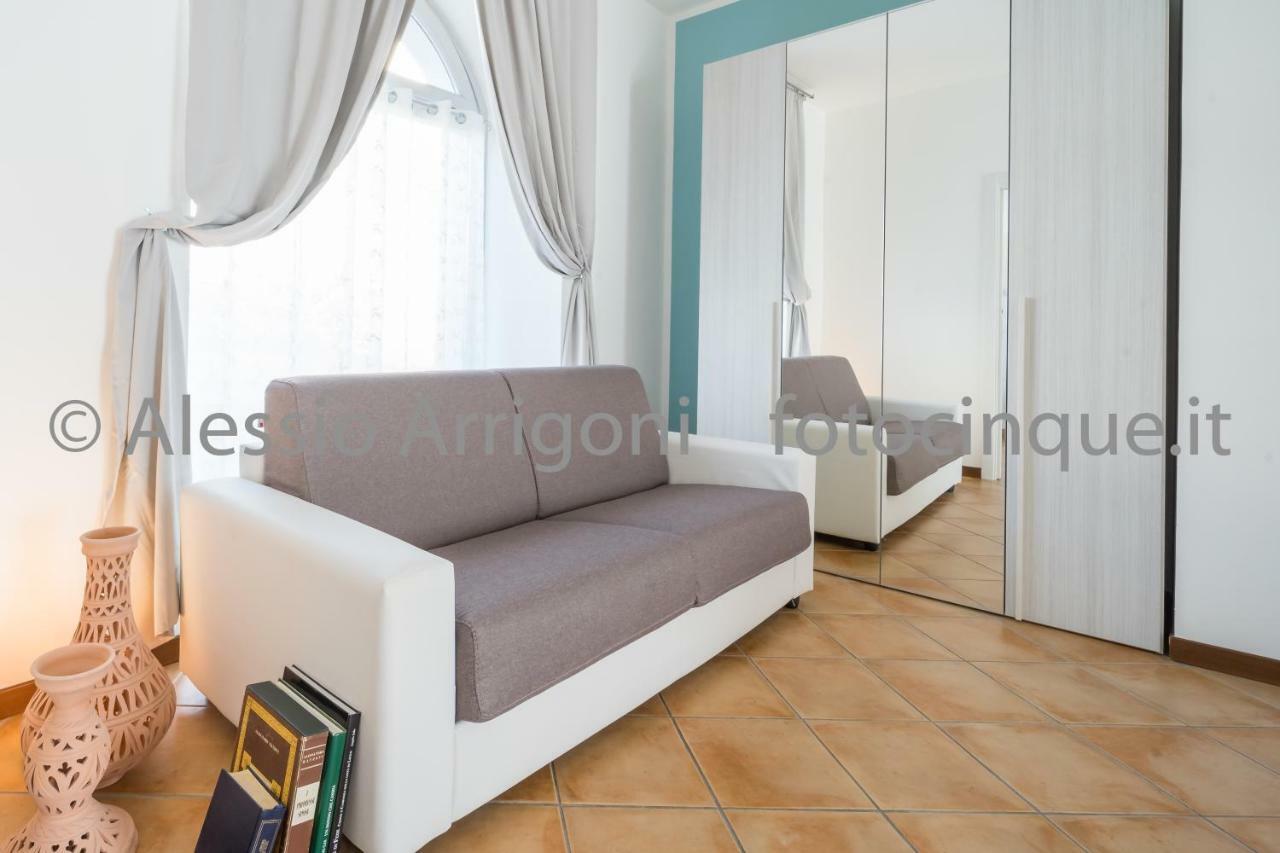 BlueLake Inn Olginate Bagian luar foto