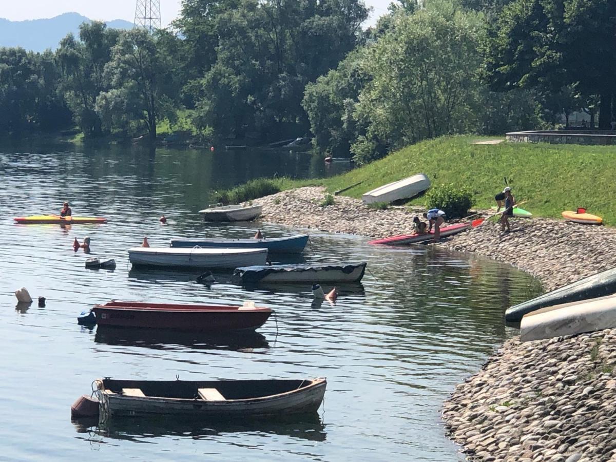 BlueLake Inn Olginate Bagian luar foto